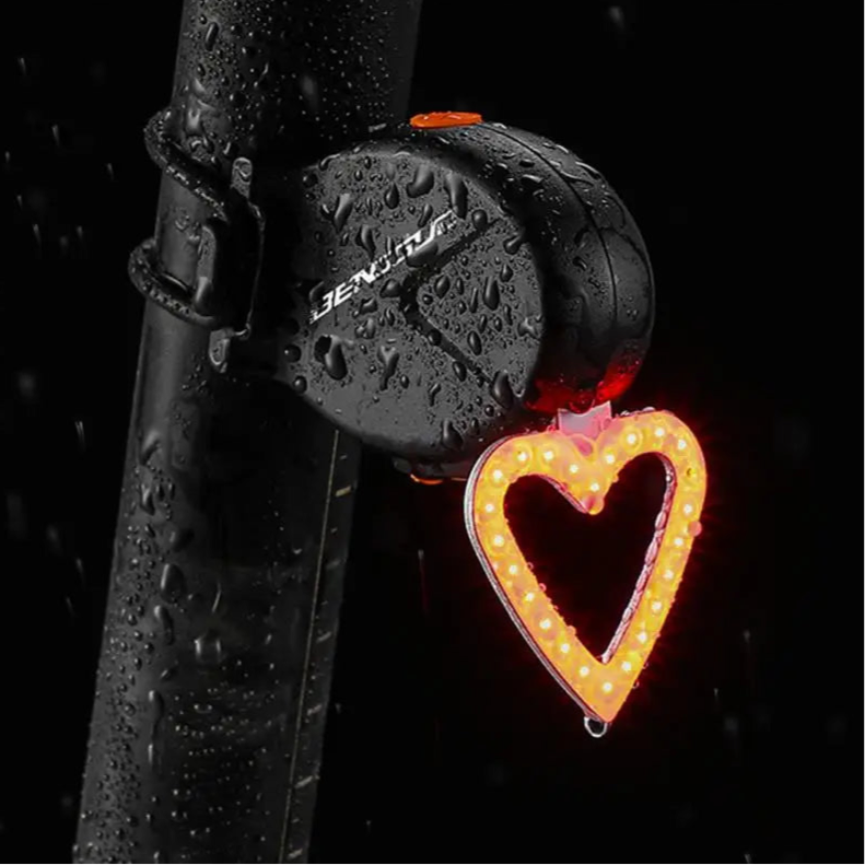 -LoveTail Light