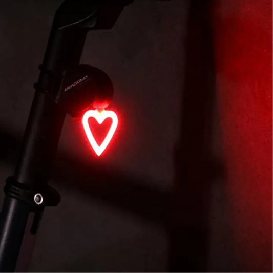 -LoveTail Light